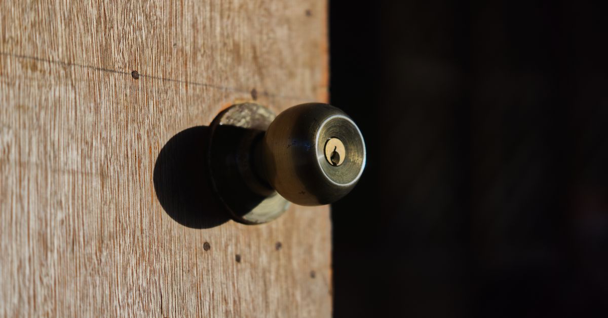 What Goes Into the Cost of a Locksmith Deadbolt Installation — Piscataway Locksmith